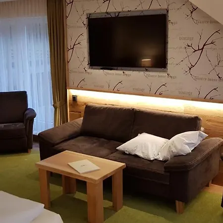 Kleins Wiese Konukevi 3*